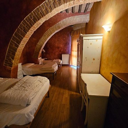 Bnb Residenza D Epoca Il Casato Сієна Екстер'єр фото