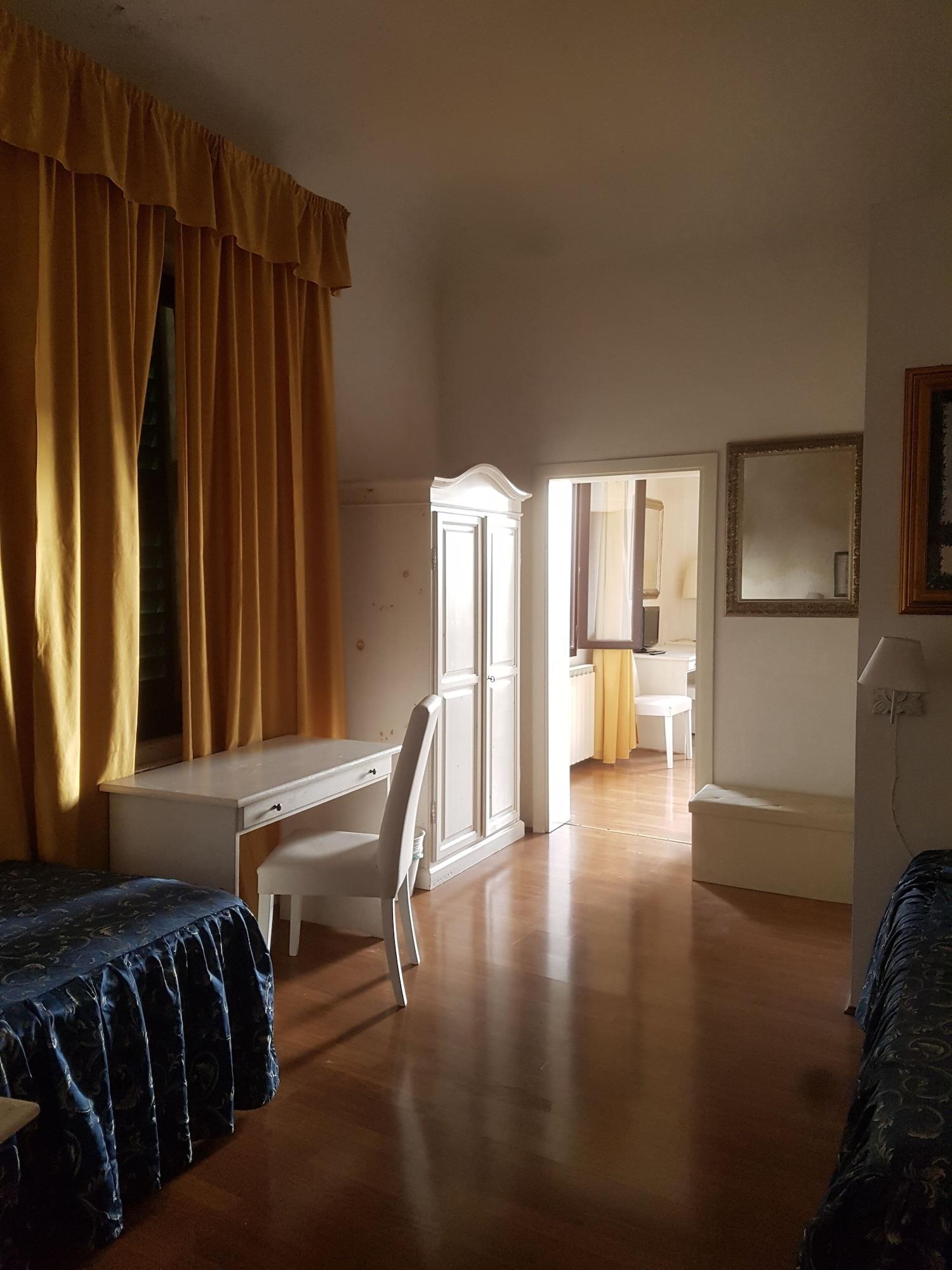 Bnb Residenza D Epoca Il Casato Сієна Екстер'єр фото