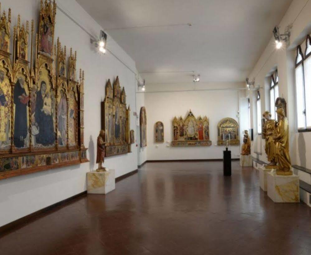 Bnb Residenza D Epoca Il Casato Сієна Екстер'єр фото